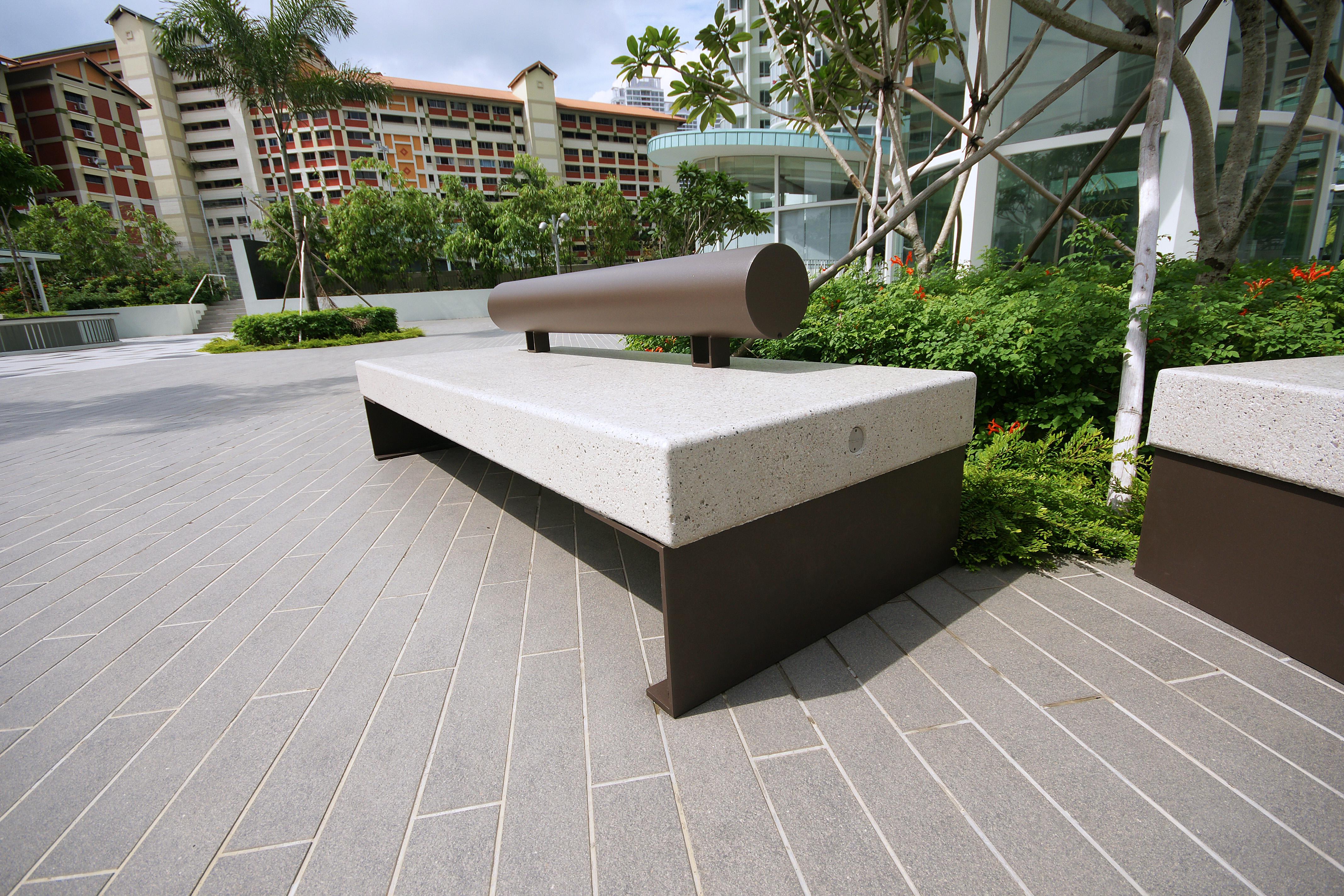 Diamante HPC Bench 25 | id created, Inc.