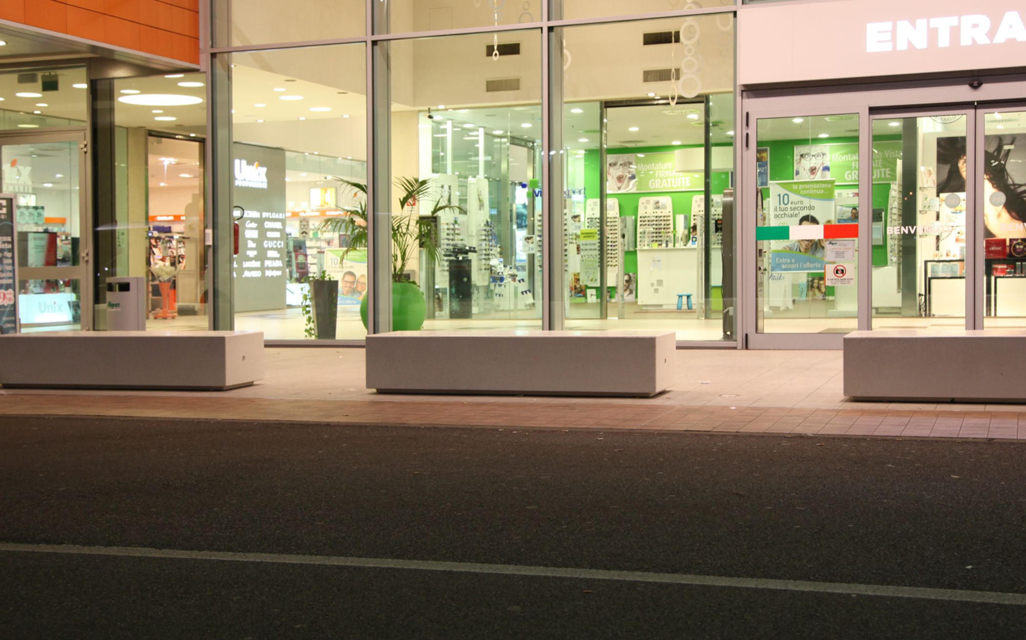 iBox HPC Concrete Bench 14 | id created, Inc.