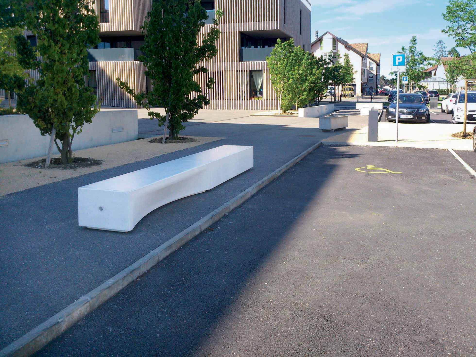 iBox HPC Concrete Bench 9 | id created, Inc.