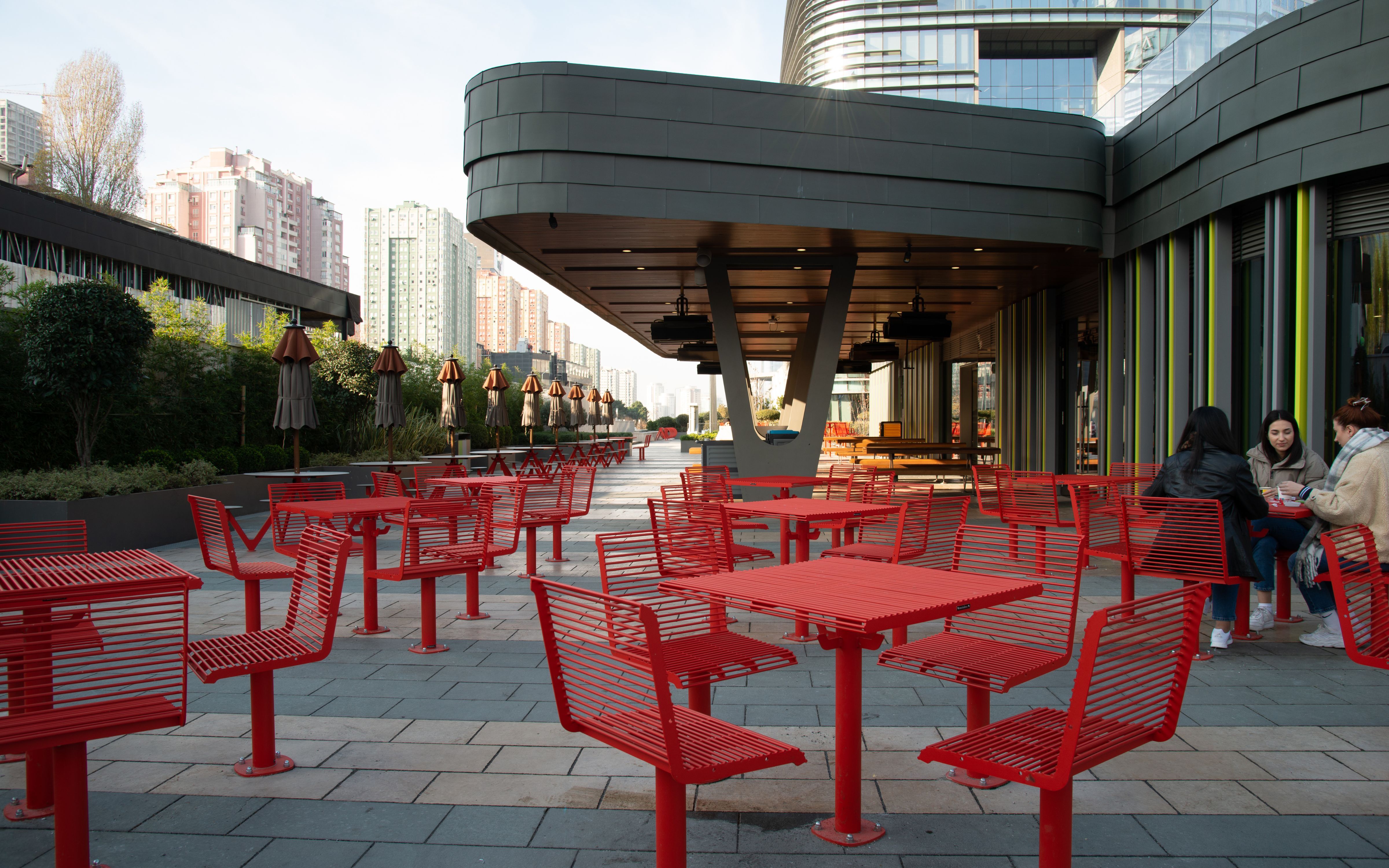 Break Table Break Time Tables and Chairs | id created, Inc.
