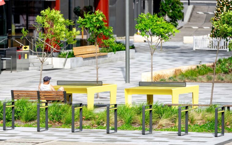Linea Bike Rack | Spruce & Gander