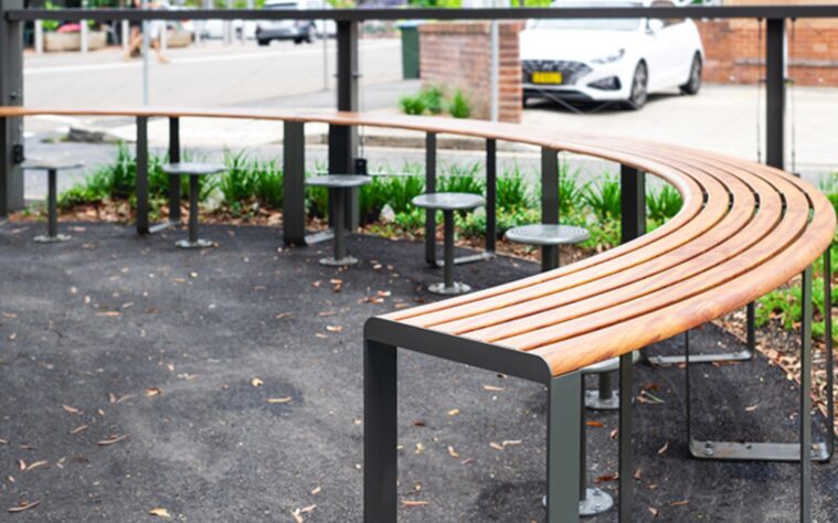 Linea Curved Lookout Table | Spruce & Gander